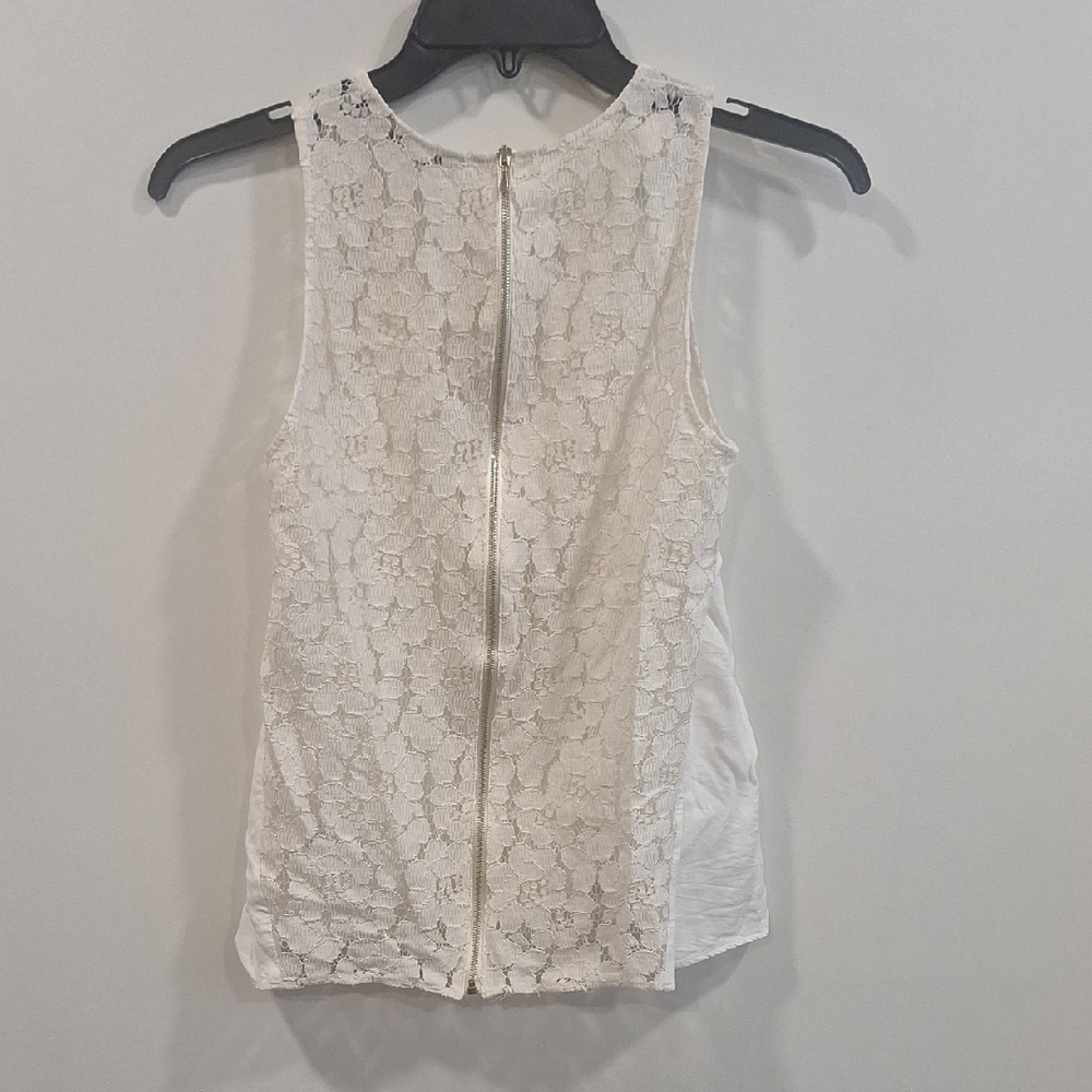 7 For All Mandkimd White Lace Sleeveless Top